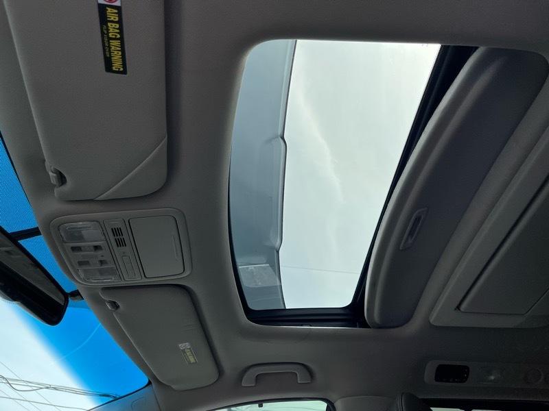 Honda Odyssey Touring 2012