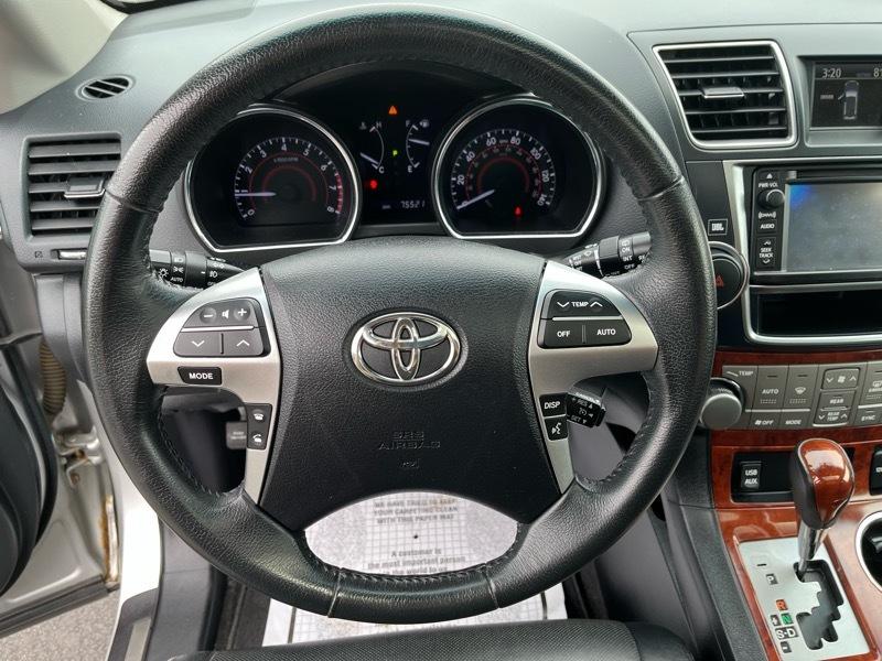 Toyota Highlander Limited 4WD 2013