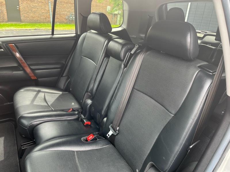 Toyota Highlander Limited 4WD 2013