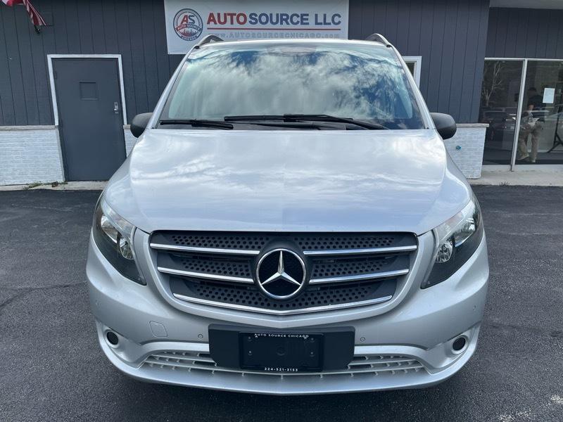 Mercedes-Benz Metris Passenger Van 2019