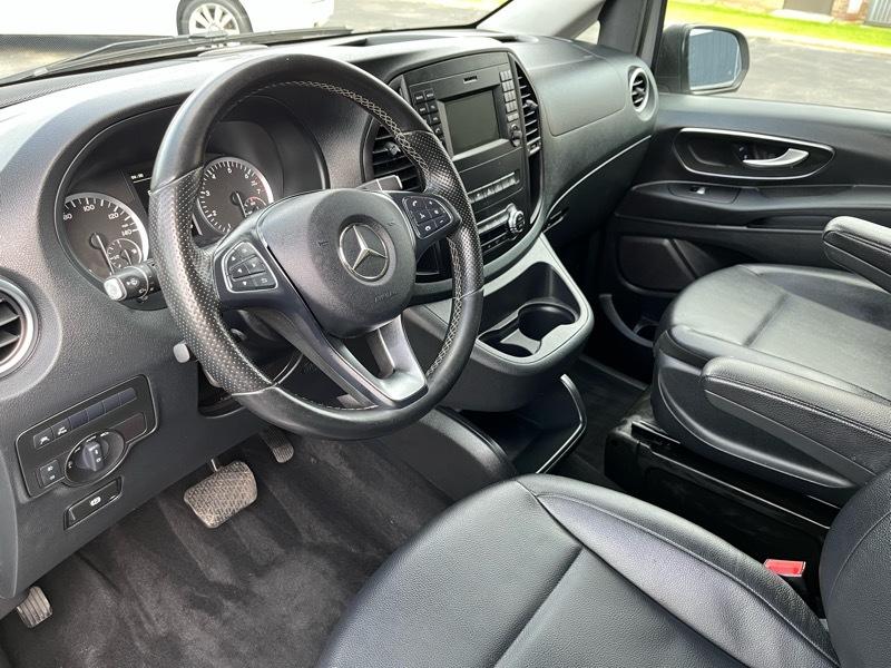 Mercedes-Benz Metris Passenger Van 2019