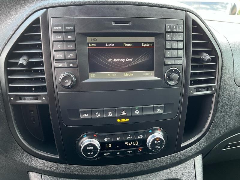 Mercedes-Benz Metris Passenger Van 2019