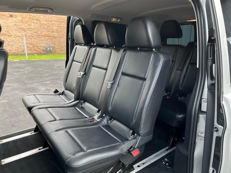 Mercedes-Benz Metris Passenger Van 2019