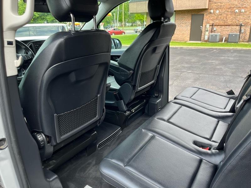 Mercedes-Benz Metris Passenger Van 2019