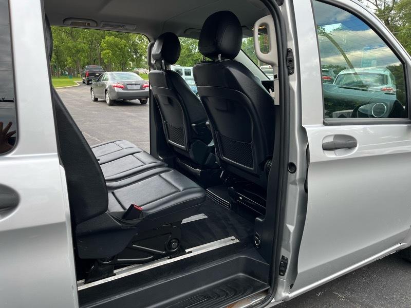 Mercedes-Benz Metris Passenger Van 2019