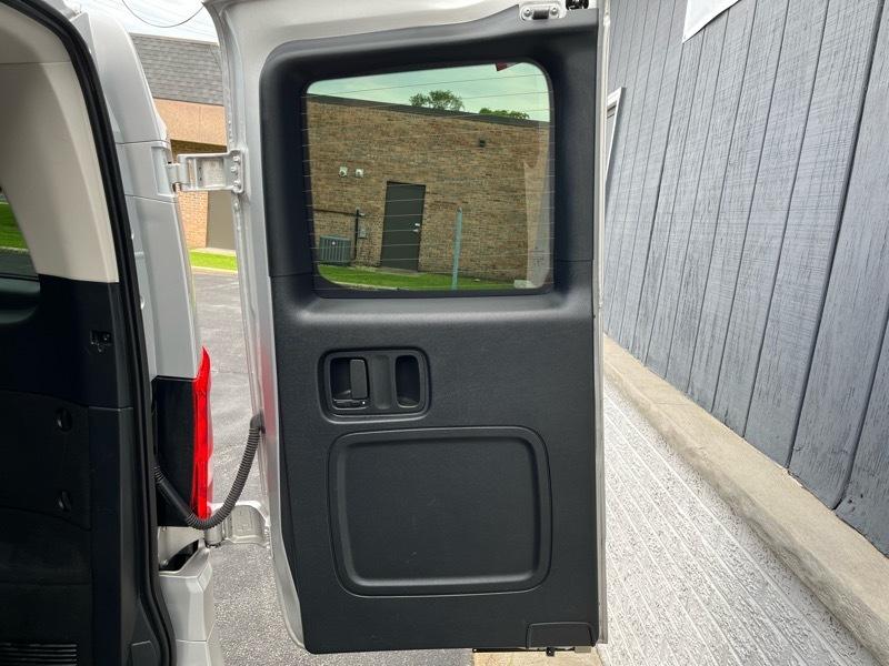 Mercedes-Benz Metris Passenger Van 2019