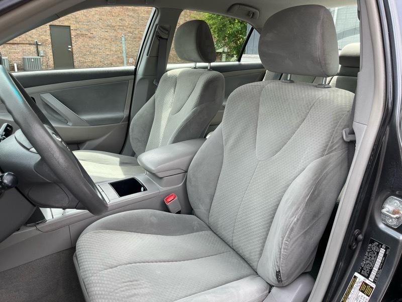Toyota Camry XLE 5-Spd AT 2009