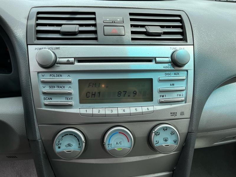 Toyota Camry XLE 5-Spd AT 2009