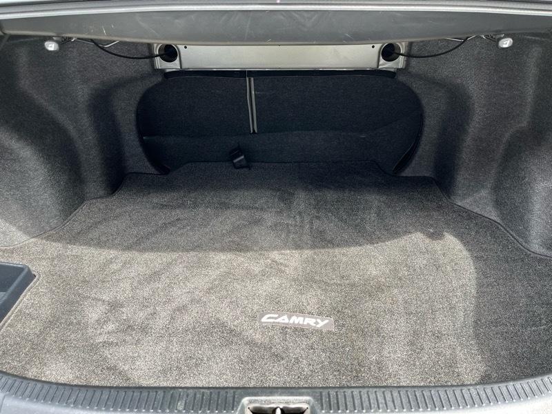 Toyota Camry XLE 5-Spd AT 2009