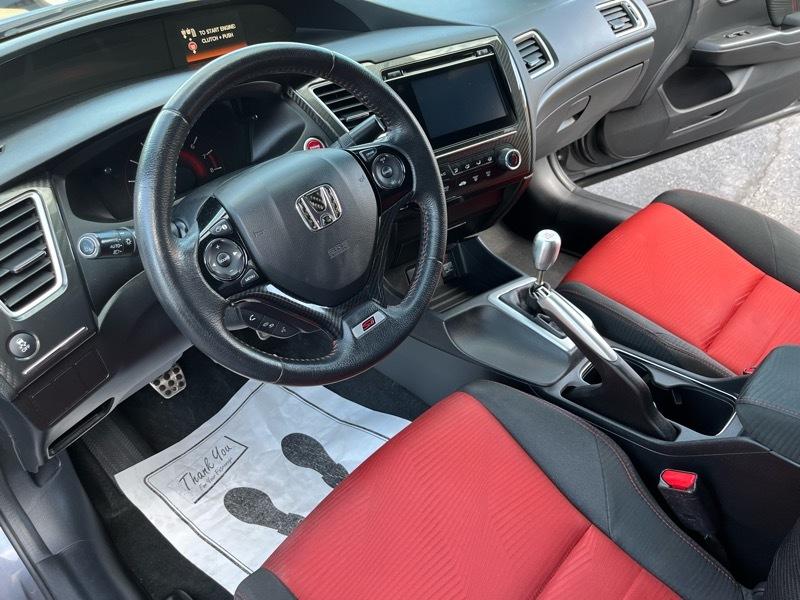 Honda Civic Si Sedan 6-Speed MT 2015