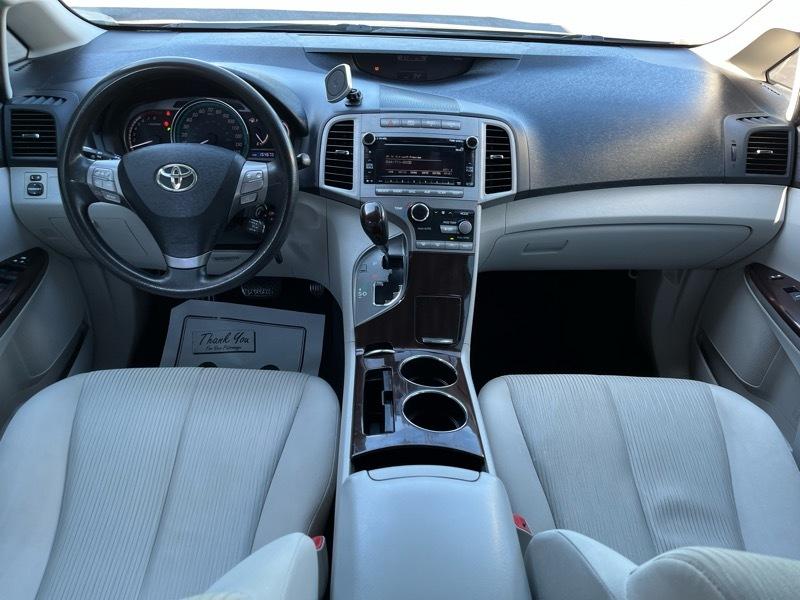 Toyota Venza LE I4 FWD 2012
