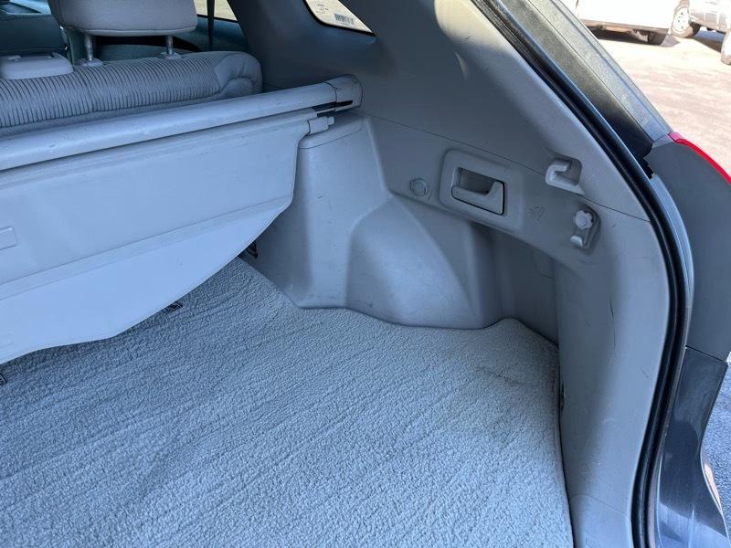 Toyota Venza LE I4 FWD 2012