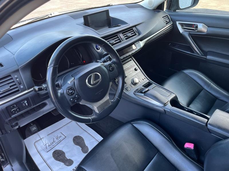Lexus CT 200h Base 2014