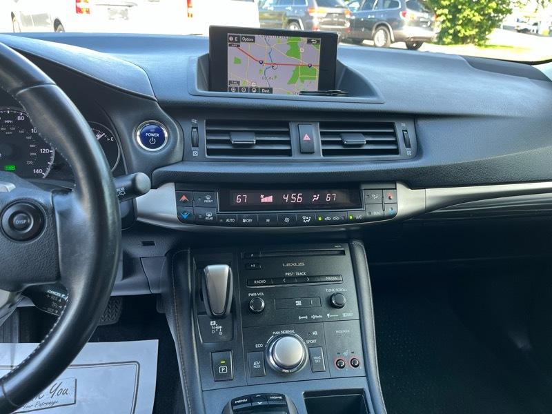 Lexus CT 200h Base 2014