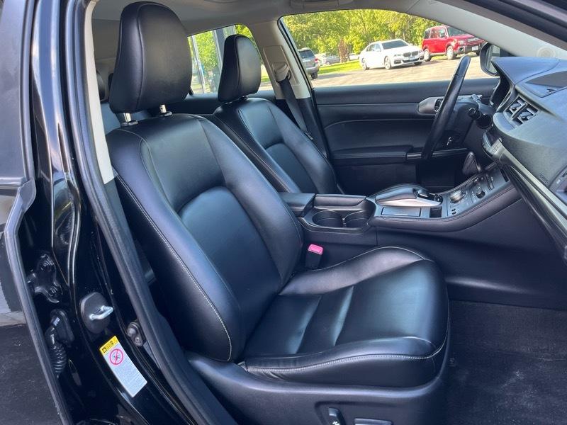 Lexus CT 200h Base 2014