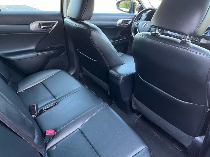Lexus CT 200h Base 2014