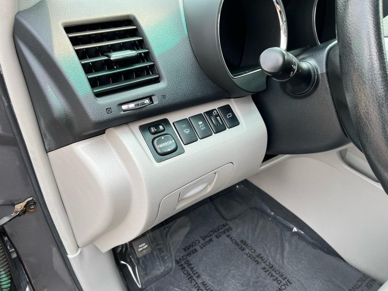 Toyota Highlander Limited 4WD 2012