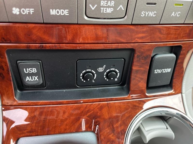 Toyota Highlander Limited 4WD 2012