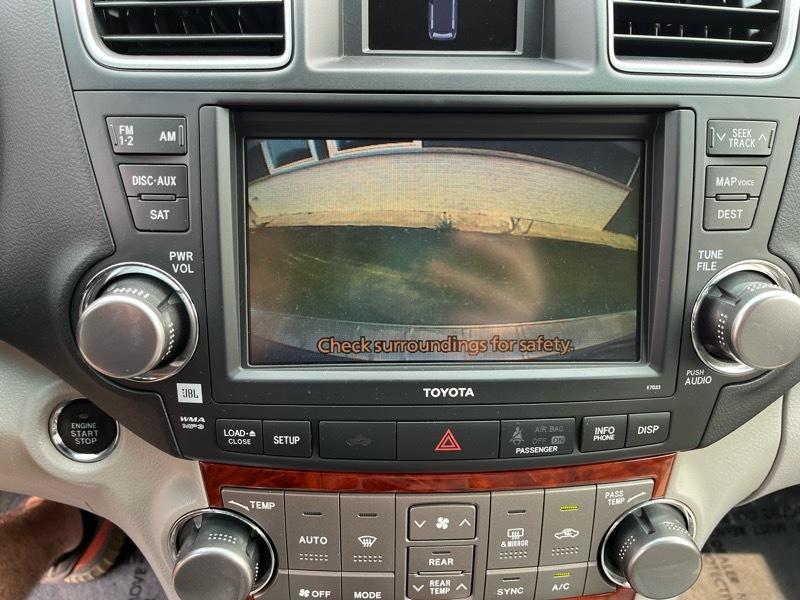 Toyota Highlander Limited 4WD 2012