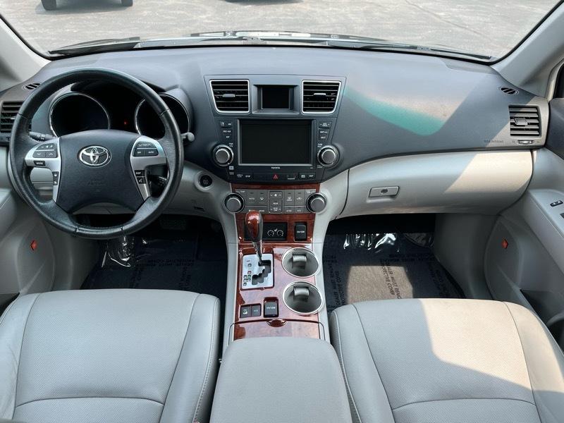 Toyota Highlander Limited 4WD 2012