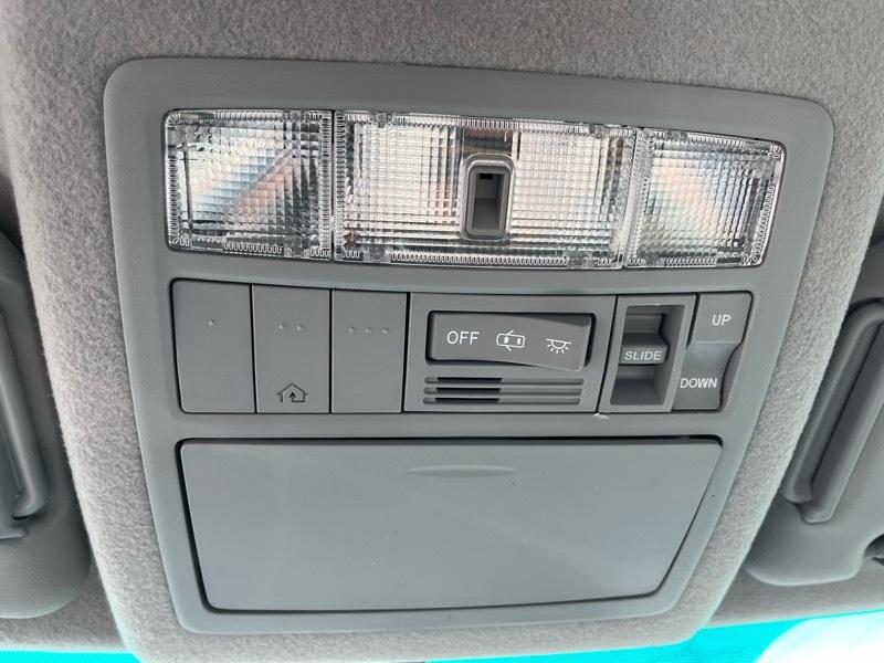 Toyota Highlander Limited 4WD 2012