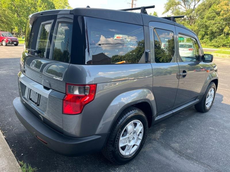 Honda Element LX 4WD AT 2010