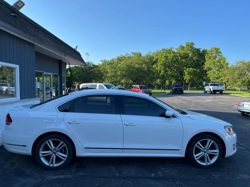 Volkswagen Passat TDI SE 6A w/ Sunroof 2015