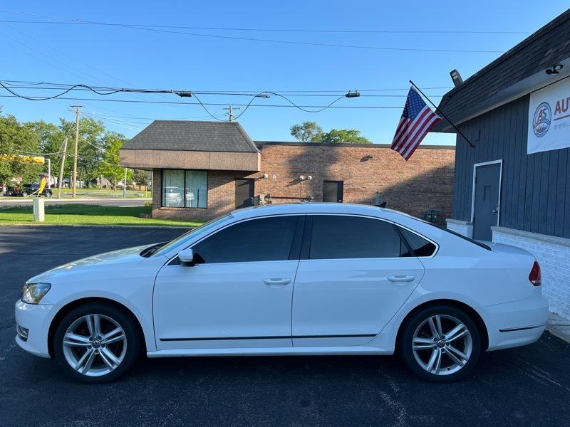 Volkswagen Passat TDI SE 6A w/ Sunroof 2015