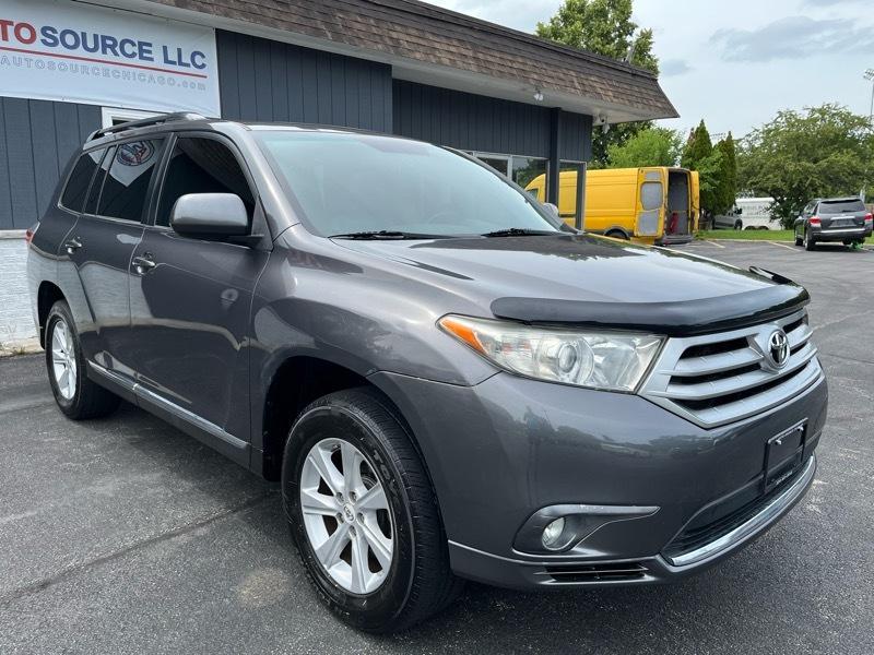 Toyota Highlander Base 4WD 2011
