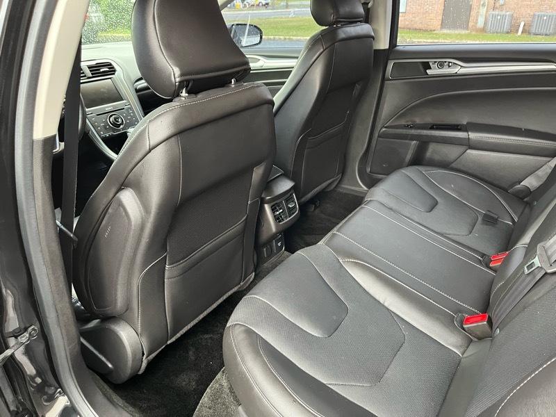 Ford Fusion Titanium AWD 2015