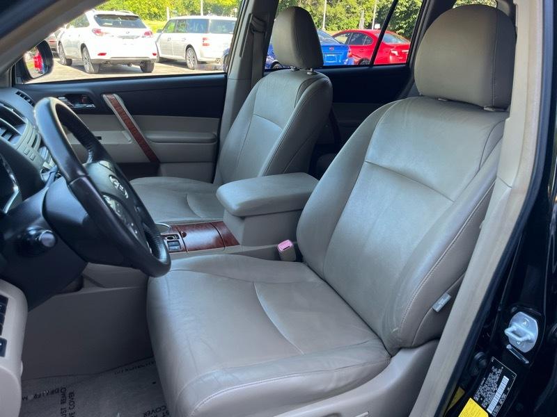 Toyota Highlander Limited 4WD 2008