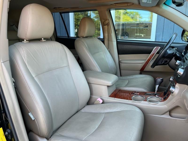 Toyota Highlander Limited 4WD 2008