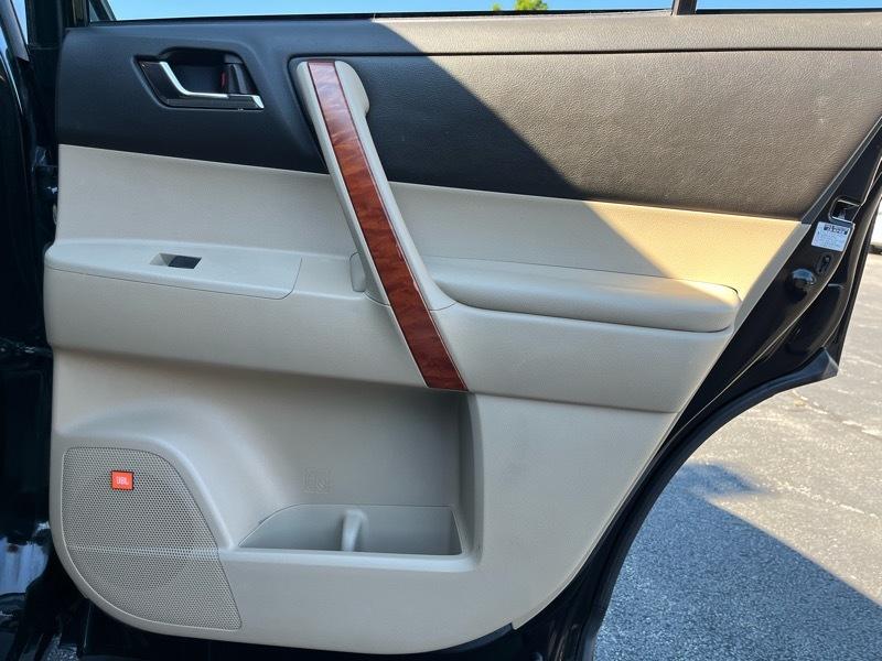 Toyota Highlander Limited 4WD 2008