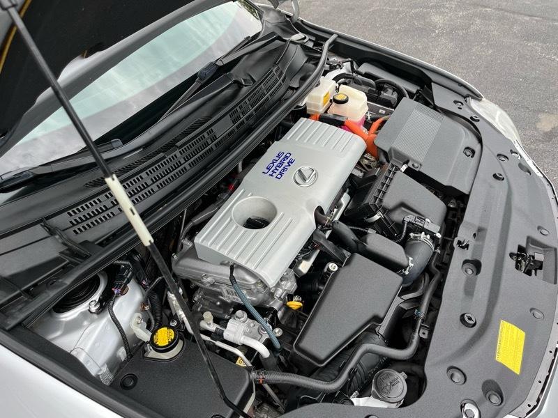 Lexus CT 200h Base 2011