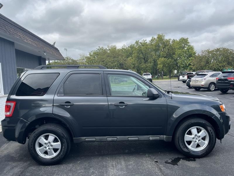 Ford Escape XLT FWD V6 2009