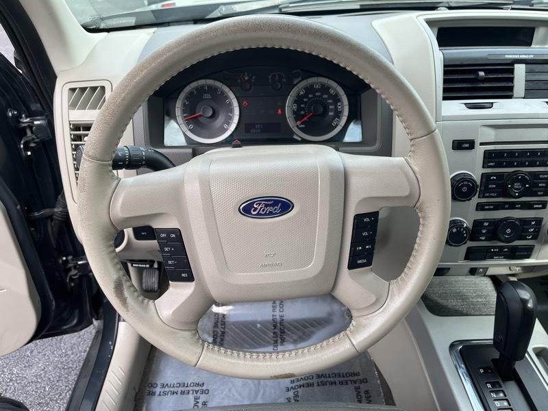 Ford Escape XLT FWD V6 2009