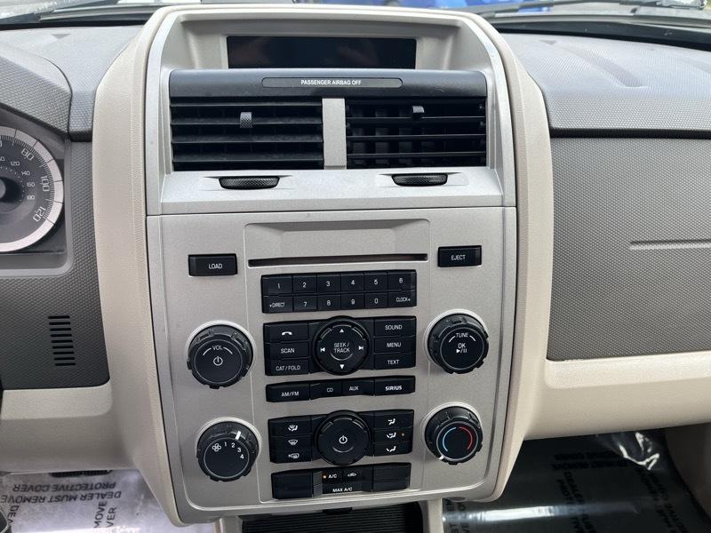Ford Escape XLT FWD V6 2009