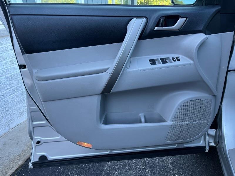 Toyota Highlander Sport 4WD 2010