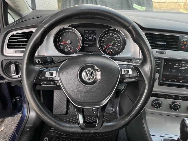 Volkswagen Golf TSI S 6A 2016