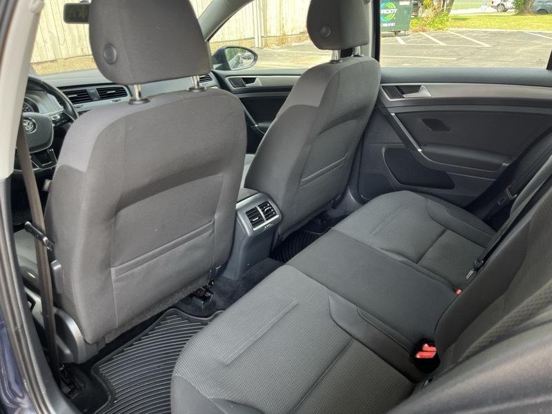 Volkswagen Golf TSI S 6A 2016