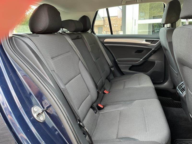 Volkswagen Golf TSI S 6A 2016