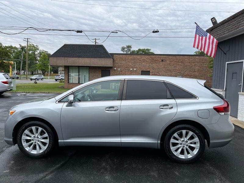 Toyota Venza XLE 4D SUV 2015