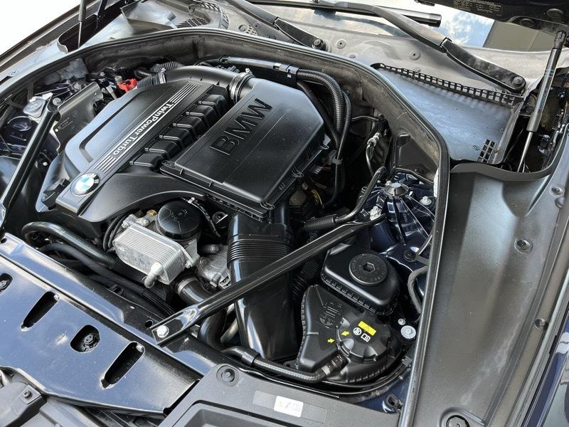 BMW 5-Series 535i xDrive 2016