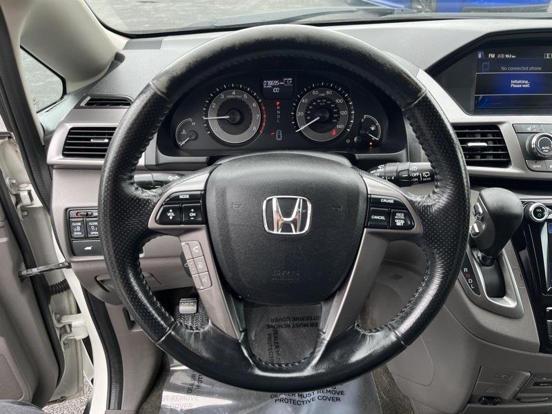 Honda Odyssey EX-L w/ DVD 2015