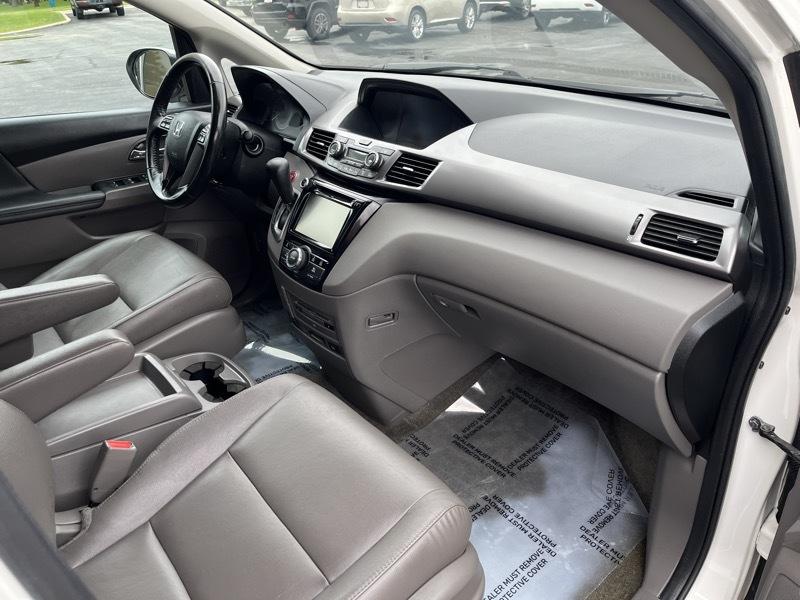 Honda Odyssey EX-L w/ DVD 2015