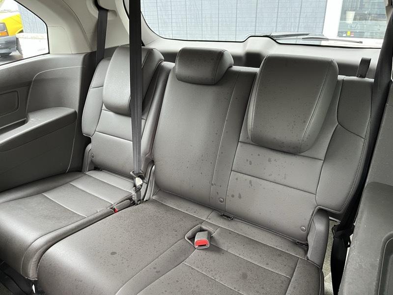 Honda Odyssey EX-L w/ DVD 2015