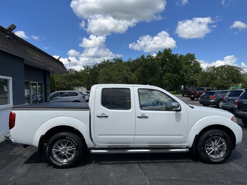 Nissan Frontier 4WD Crew Cab SWB Auto SV 2014