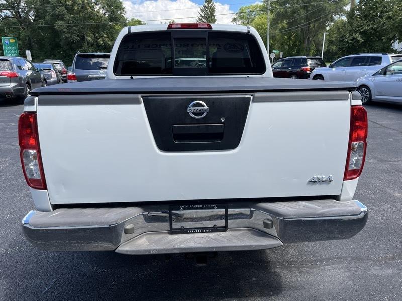 Nissan Frontier 4WD Crew Cab SWB Auto SV 2014