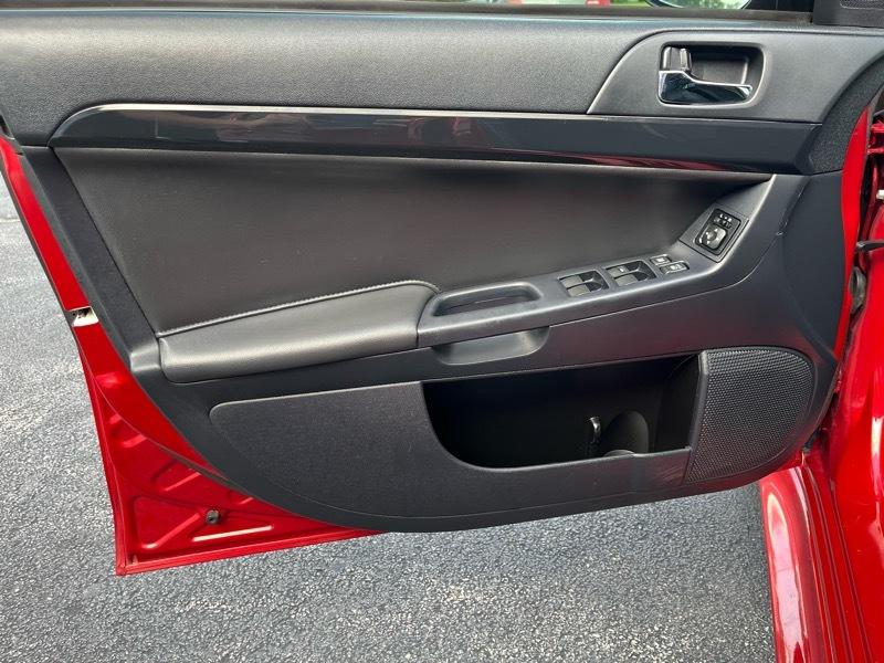Mitsubishi Lancer ES 4D Sedan 2016