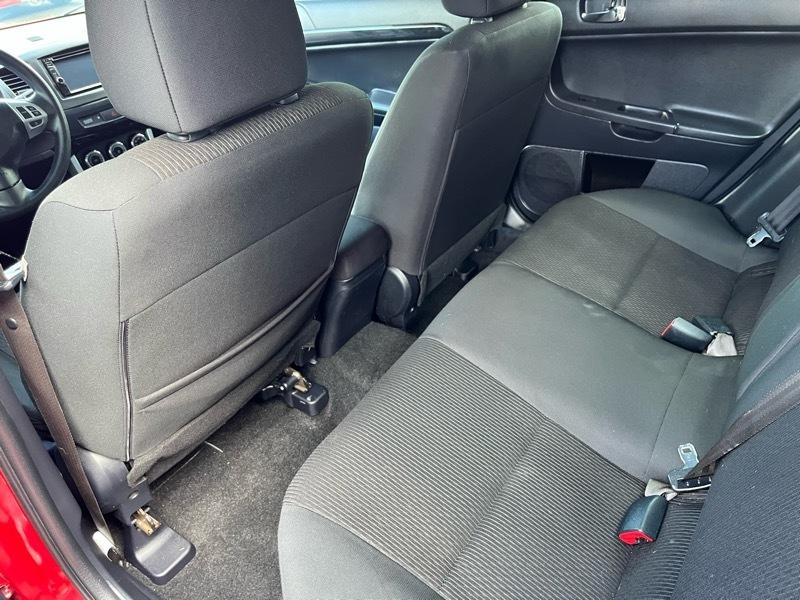 Mitsubishi Lancer ES 4D Sedan 2016